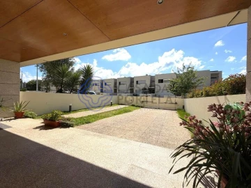 Moradia T3 para Venda em Creixomil