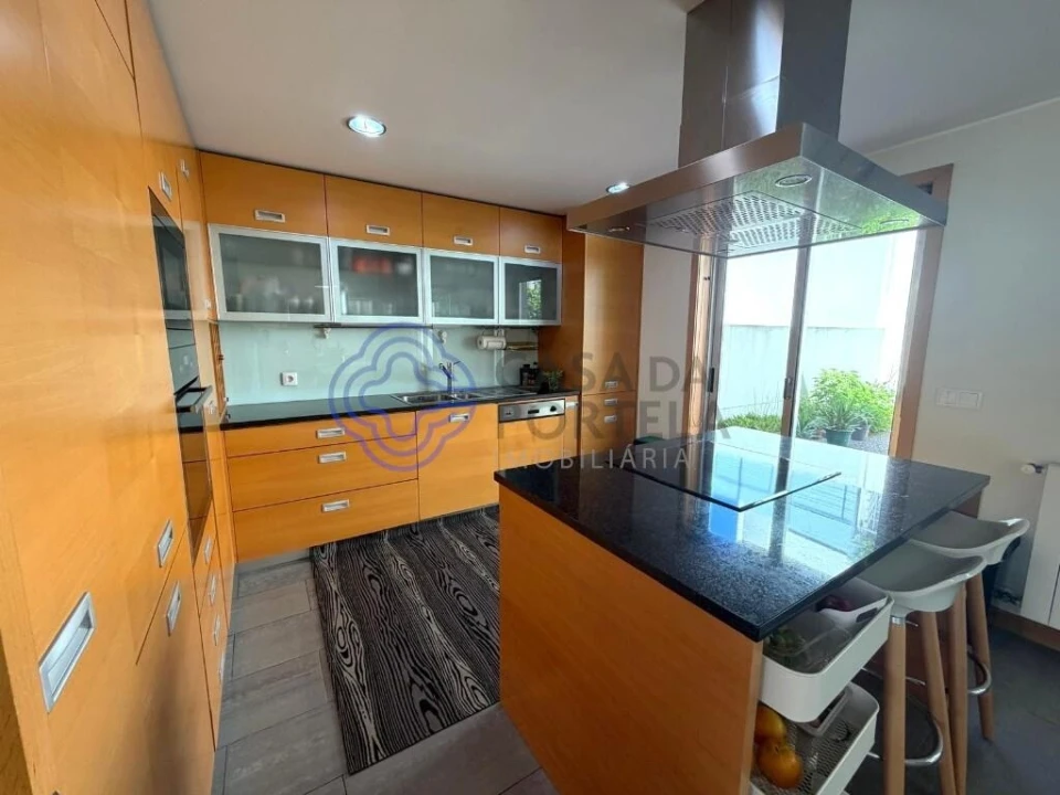Moradia T3 para Venda em Creixomil Foto 17