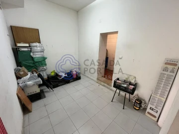 Loja para Venda em Ramada e Caneças