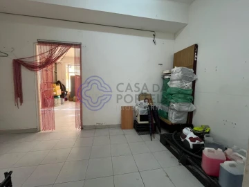 Loja para Venda em Ramada e Caneças