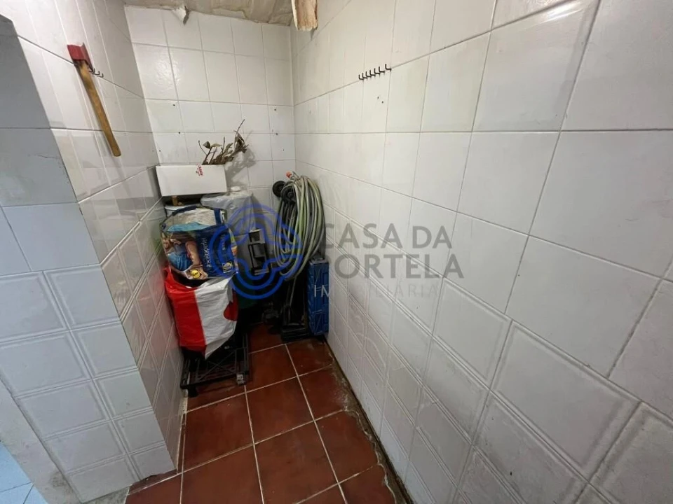 Loja para Venda em Ramada e Caneças Foto 11