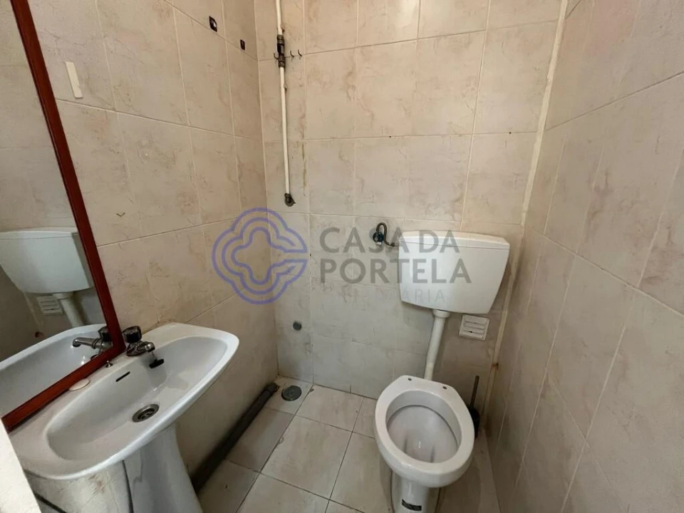 Loja para Venda em Ramada e Caneças Foto 14