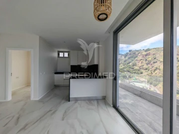 Moradia T3 para Venda em Santa Cruz