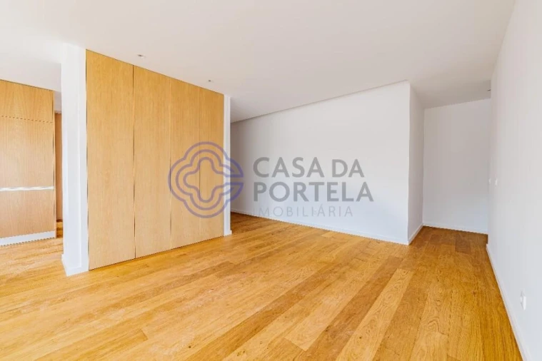 Apartamento T4 para Venda em Matosinhos e Leça da Palmeira Foto 18