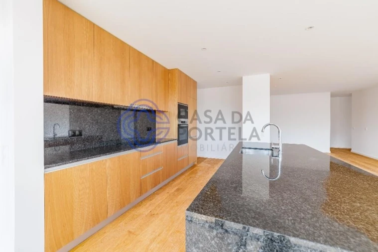 Apartamento T4 para Venda em Matosinhos e Leça da Palmeira Foto 13