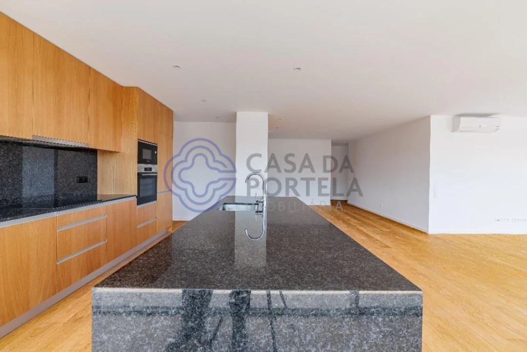 Apartamento T4 para Venda em Matosinhos e Leça da Palmeira Foto 12