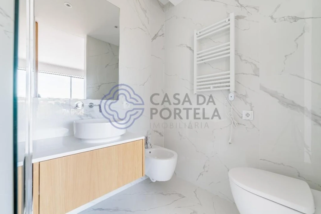 Apartamento T4 para Venda em Matosinhos e Leça da Palmeira Foto 37