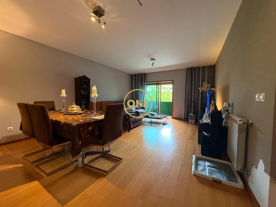 Apartamento T3 para Venda em Póvoa de Varzim, Beiriz e Argivai Foto 1