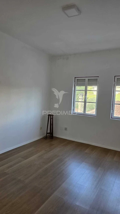 Apartamento T3 para Venda em Aljubarrota