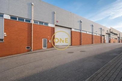 Armazém para Venda em Oliveira (São Mateus)