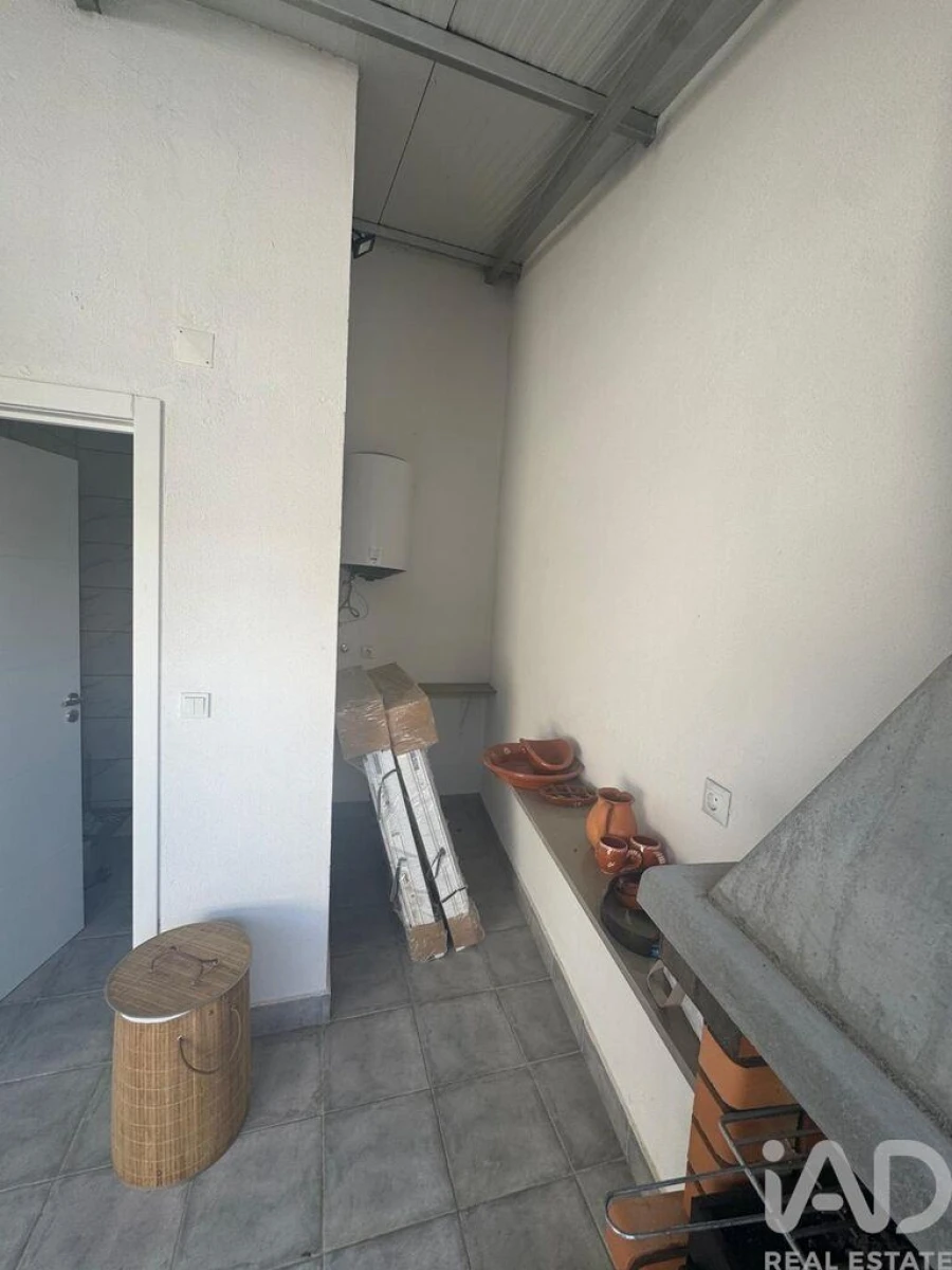 Moradia T2 para Arrendamento em Santa Iria de Azoia, São João da Talha e Bobadela Foto 7