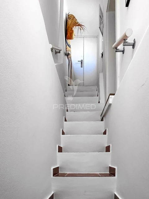 Moradia T1 para Venda em Olhão