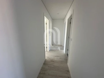 Apartamento T3 para Venda em Seixal, Arrentela e Aldeia de Paio Pires