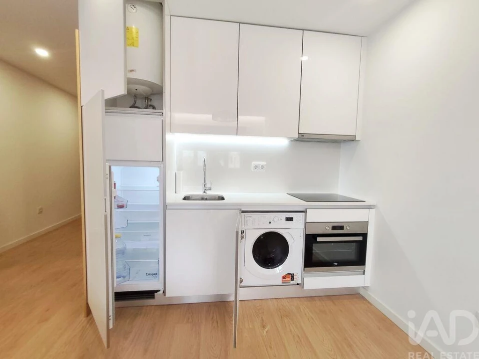 Apartamento T1 para Venda em Cedofeita, Santo Ildefonso, Sé, Miragaia, São Nicolau e Vitória Foto 11