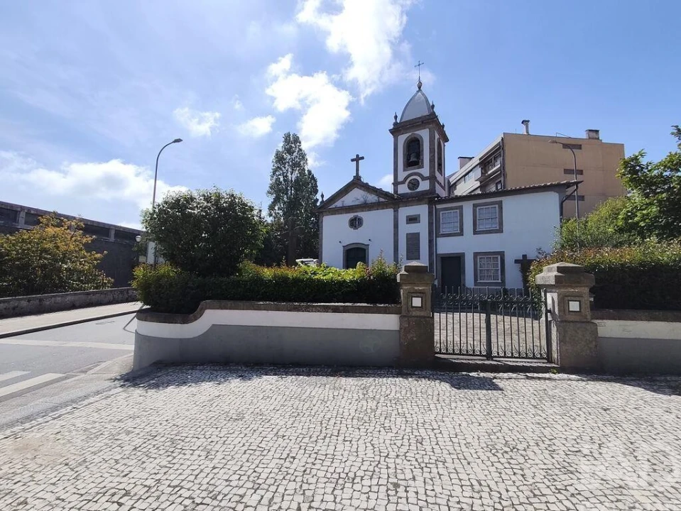 Apartamento T1 para Venda em Cedofeita, Santo Ildefonso, Sé, Miragaia, São Nicolau e Vitória Foto 40