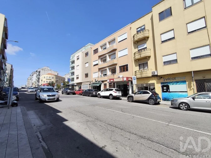 Apartamento T1 para Venda em Cedofeita, Santo Ildefonso, Sé, Miragaia, São Nicolau e Vitória Foto 37