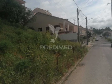 Terreno para Venda em Alverca do Ribatejo e Sobralinho