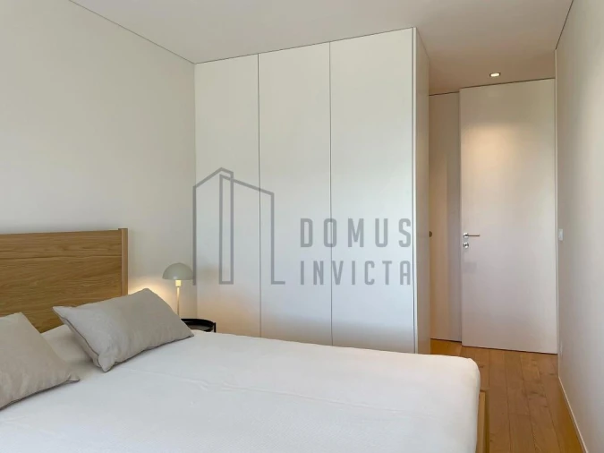 Apartamento T2 para Arrendamento em Bonfim Foto 9