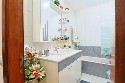 Apartamento T3 para Venda em Bairro