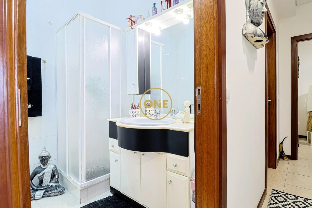 Apartamento T3 para Venda em Bairro Foto 9