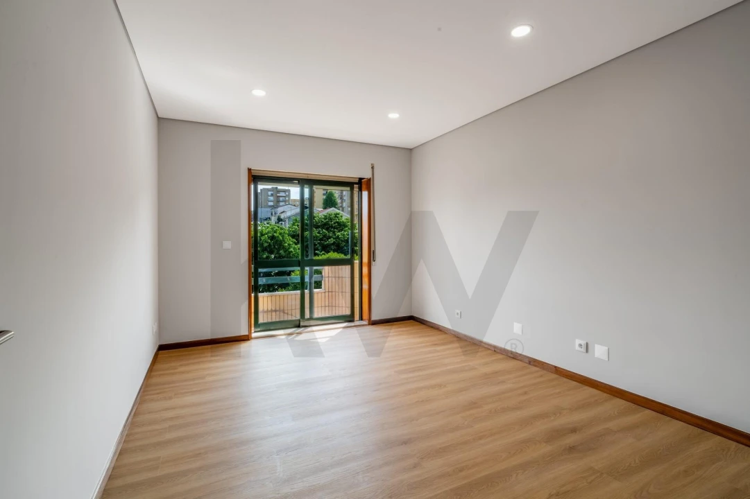 Apartamento T2 para Venda em Baguim do Monte (Rio Tinto) Foto 23