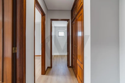 Apartamento T2 para Venda em Baguim do Monte (Rio Tinto)