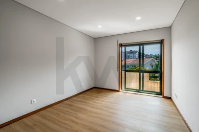 Apartamento T2 para Venda em Baguim do Monte (Rio Tinto)