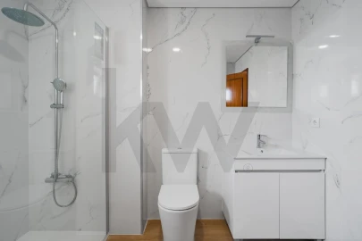 Apartamento T2 para Venda em Baguim do Monte (Rio Tinto)