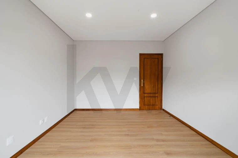 Apartamento T2 para Venda em Baguim do Monte (Rio Tinto) Foto 24