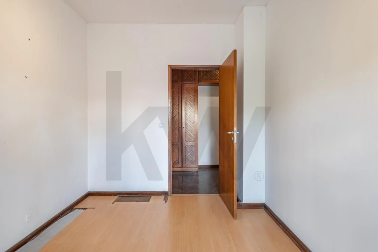 Apartamento T3 para Venda em Avenidas Novas Foto 31