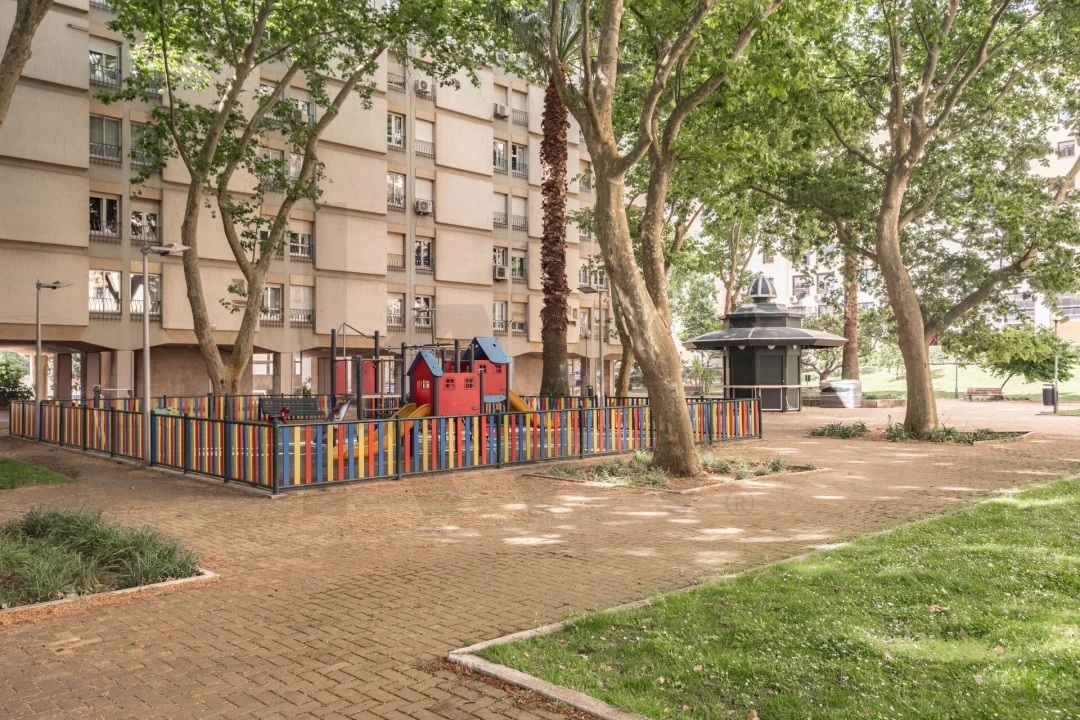 Apartamento T3 para Venda em Avenidas Novas Foto 5