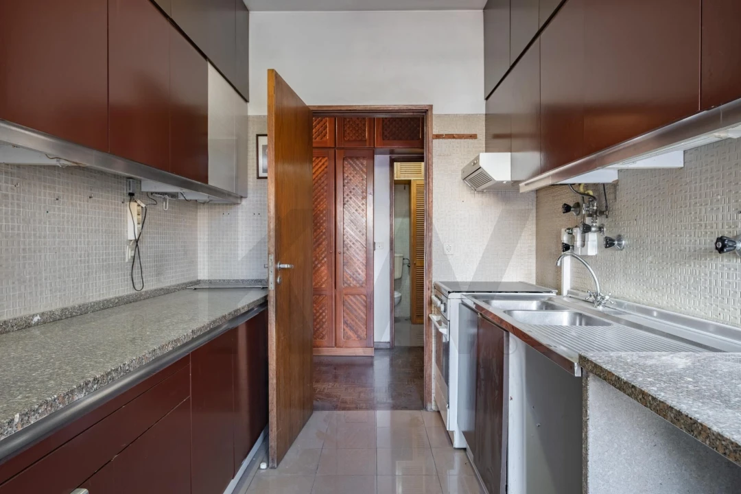 Apartamento T3 para Venda em Avenidas Novas Foto 24