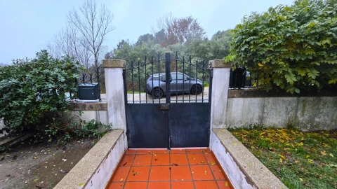 Apartamento T3 para Arrendamento em Amarante (São Gonçalo), Madalena, Cepelos e Gatão