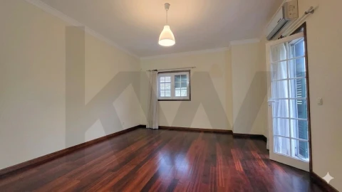 Apartamento T3 para Arrendamento em Amarante (São Gonçalo), Madalena, Cepelos e Gatão