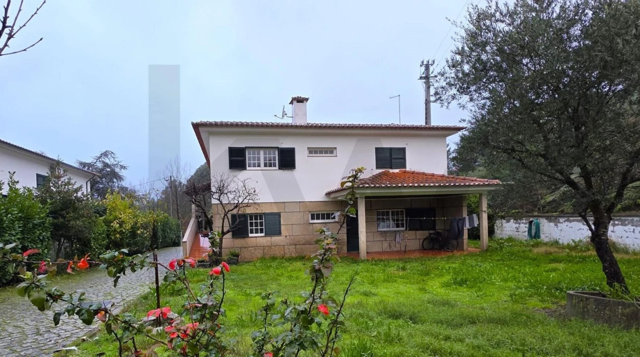 Apartamento T3 para Arrendamento em Amarante (São Gonçalo), Madalena, Cepelos e Gatão Foto 18