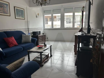 Apartamento T2 para Venda em São Domingos de Rana