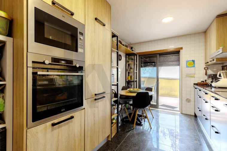 Apartamento T2 para Venda em Mina de Água Foto 7