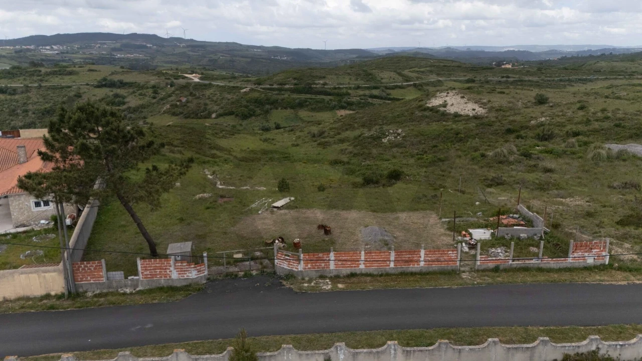 Terreno para Venda em Santiago dos Velhos Foto 8
