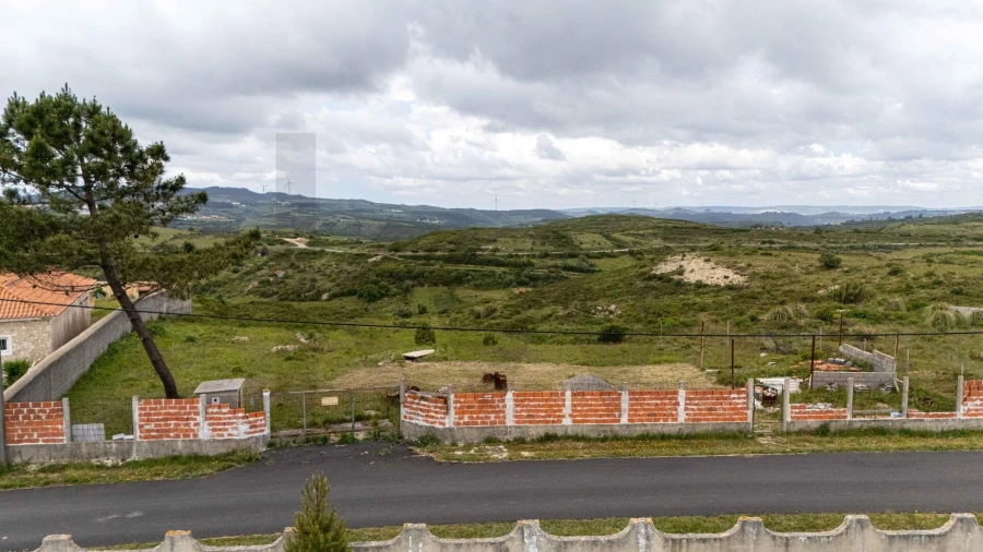 Terreno para Venda em Santiago dos Velhos Foto 5