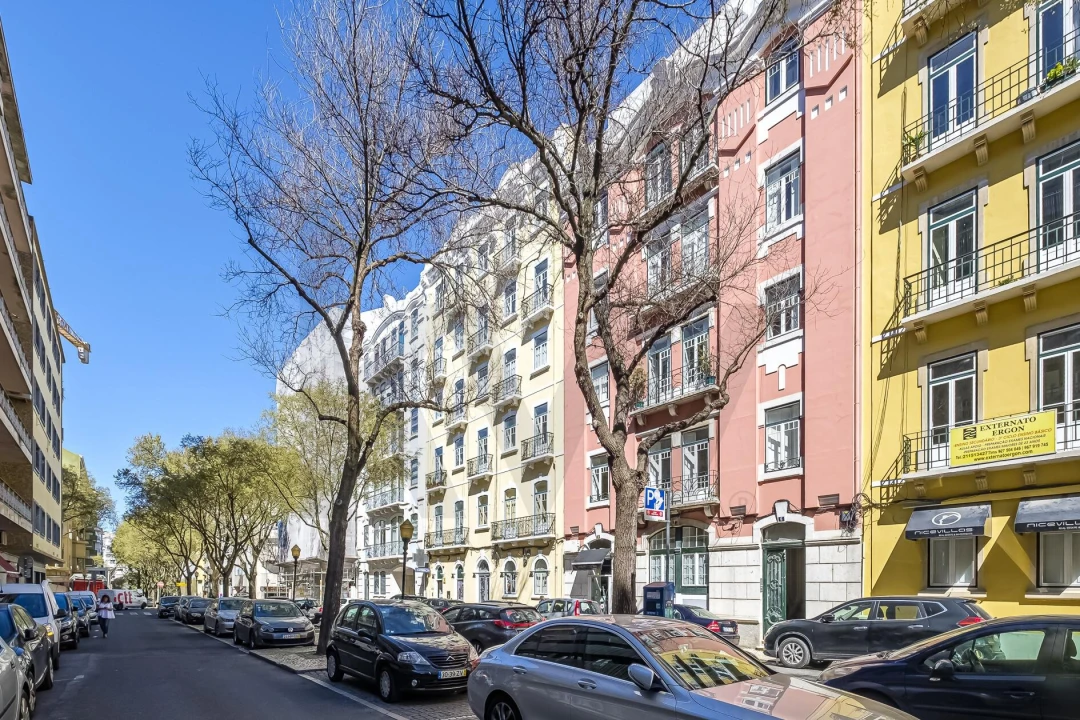 Apartamento T3 para Arrendamento em Avenidas Novas Foto 16