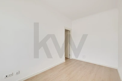 Apartamento T3 para Arrendamento em Avenidas Novas