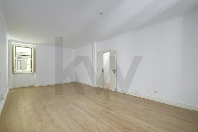 Apartamento T3 para Arrendamento em Avenidas Novas