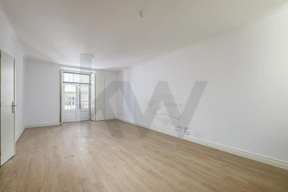 Apartamento T3 para Arrendamento em Avenidas Novas