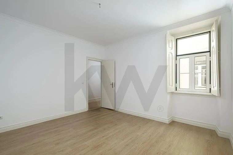 Apartamento T3 para Arrendamento em Avenidas Novas Foto 10