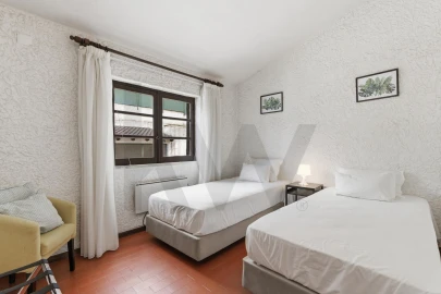 Moradia T6 para Venda em Sesimbra (Santiago)
