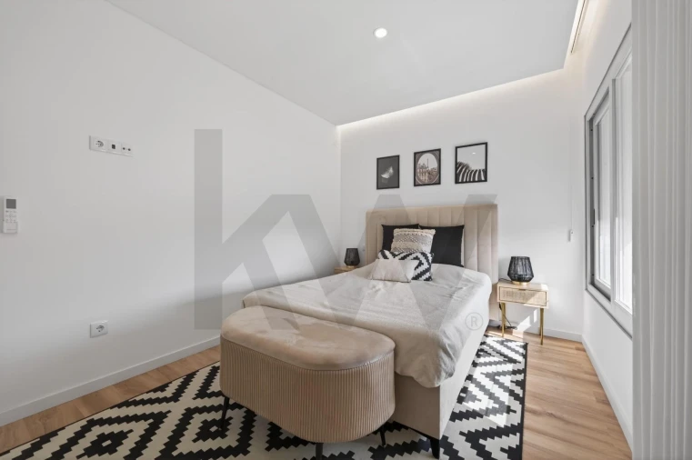 Moradia T4 para Venda em São Domingos de Rana Foto 38