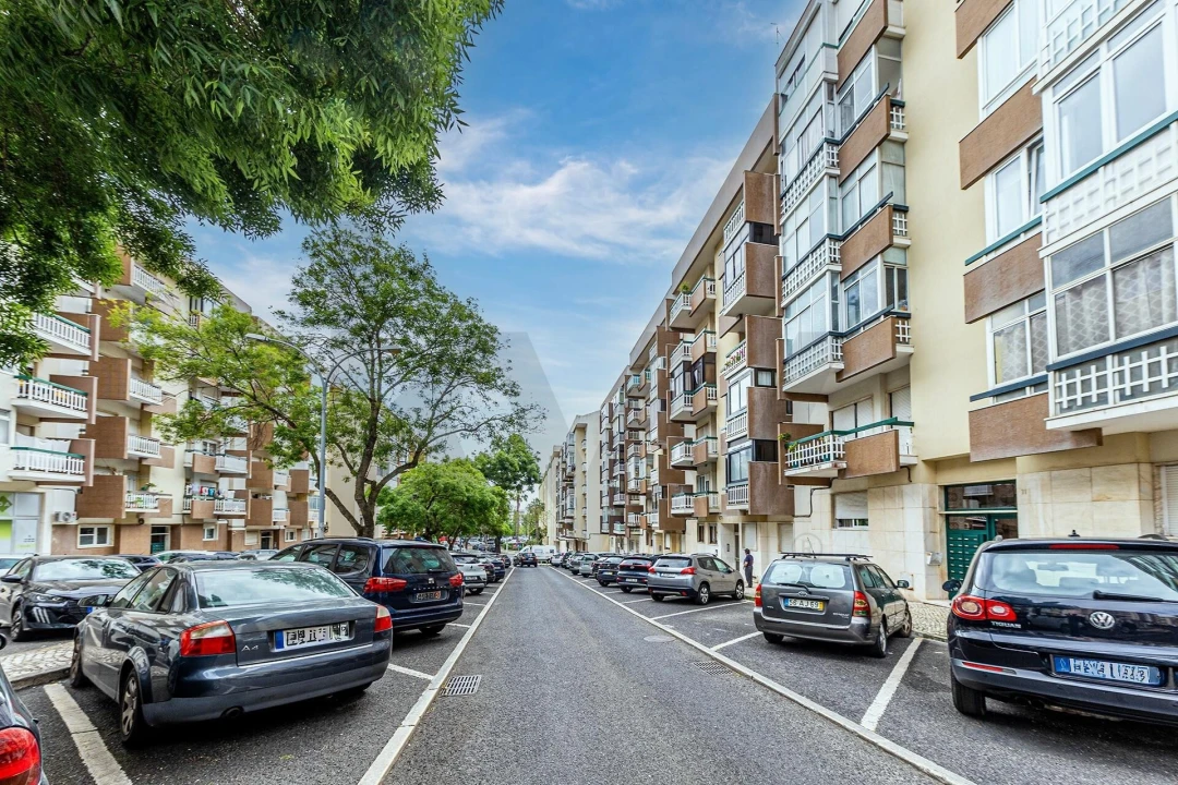 Apartamento T2 para Arrendamento em Oeiras e São Julião da Barra, Paço de Arcos e Caxias Foto 1