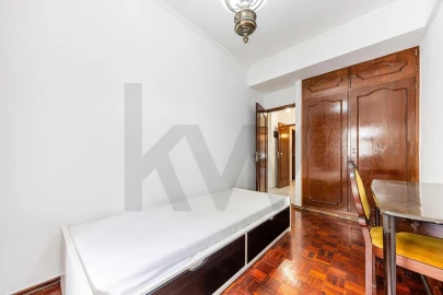 Apartamento T2 para Arrendamento em Oeiras e São Julião da Barra, Paço de Arcos e Caxias