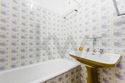Apartamento T2 para Arrendamento em Oeiras e São Julião da Barra, Paço de Arcos e Caxias