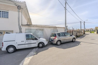 Moradia T3 para Venda em Fradelos